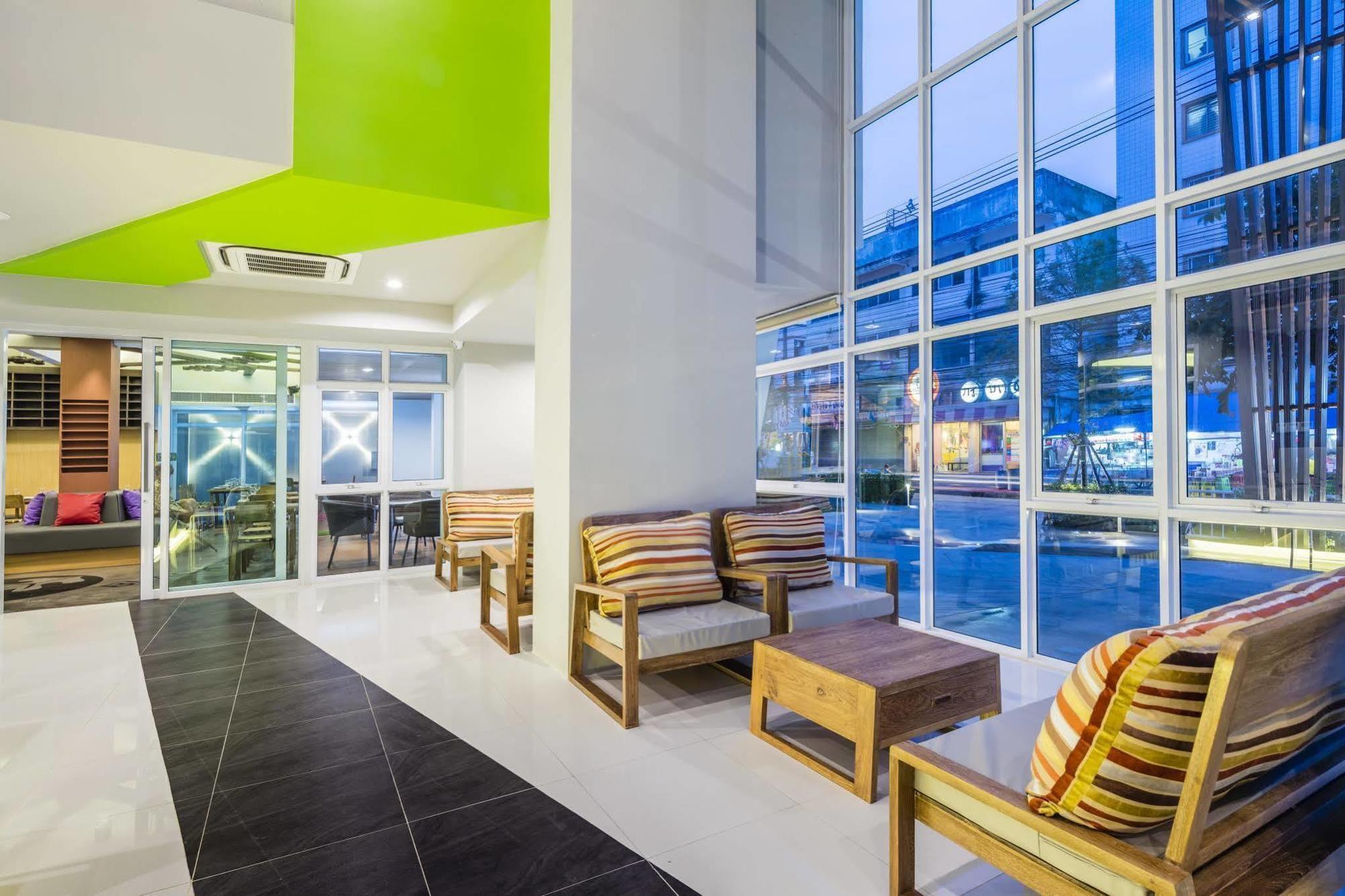 Atelier Suites Bangkok Zewnętrze zdjęcie